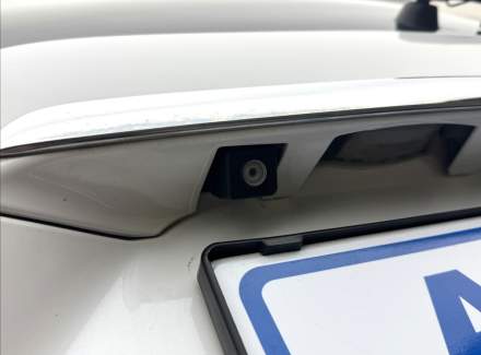 Mitsubishi - Outlander