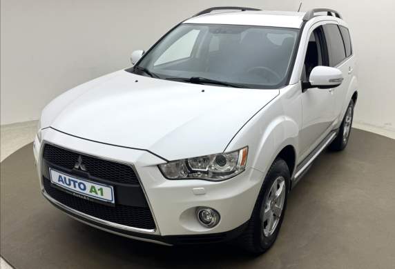 Mitsubishi - Outlander
