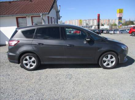 Ford - S-MAX