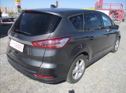Ford - S-MAX