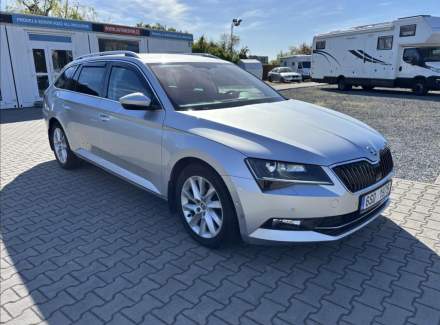 Škoda - Superb