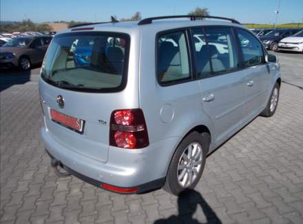 Volkswagen - Touran