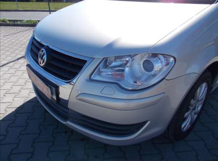 Volkswagen - Touran