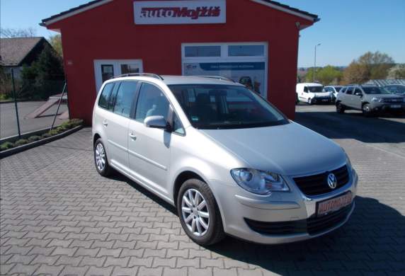 Volkswagen - Touran