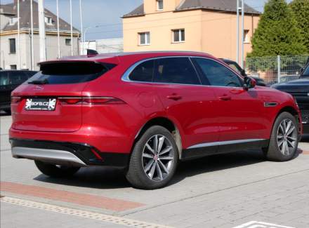 Jaguar - F-Pace