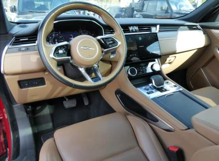 Jaguar - F-Pace