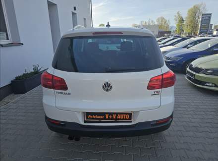 Volkswagen - Tiguan