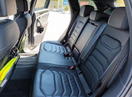 Volkswagen - Touareg