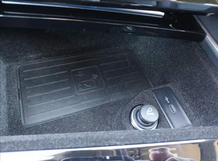 Volkswagen - Touareg