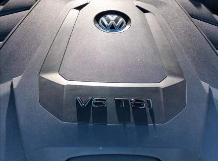 Volkswagen - Touareg