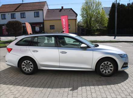Škoda - Octavia