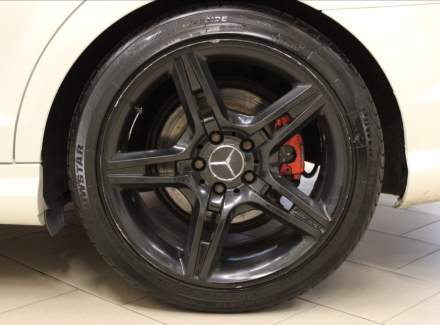 Mercedes-Benz - C-class