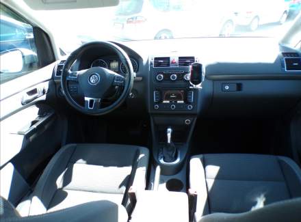 Volkswagen - Touran