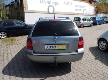 Škoda - Octavia