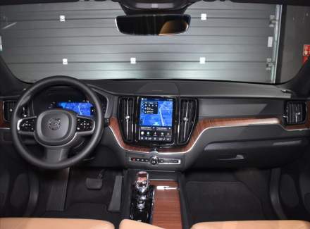 Volvo - XC60