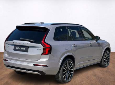 Volvo - XC90