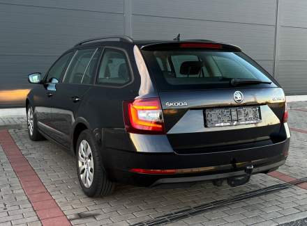 Škoda - Octavia