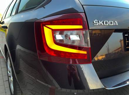 Škoda - Octavia