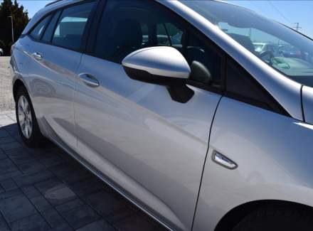 Opel - Astra