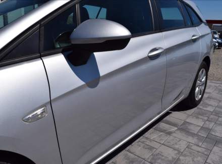 Opel - Astra
