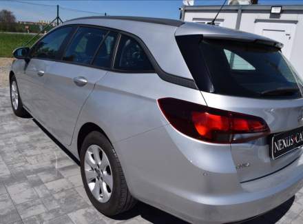 Opel - Astra