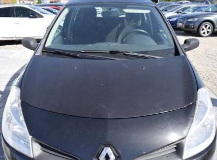 Renault - Clio