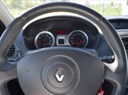 Renault - Clio