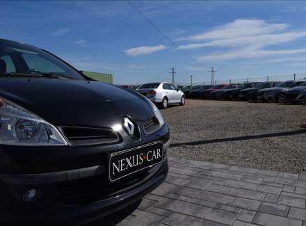 Renault - Clio
