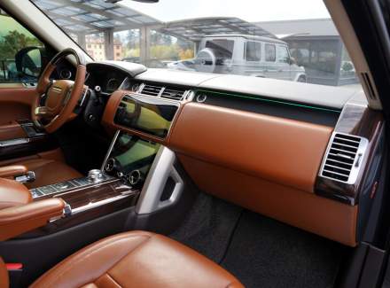 Land Rover - Range Rover