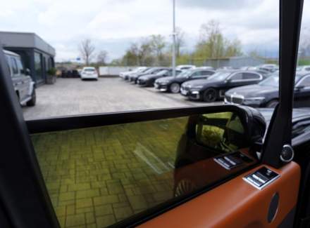 Land Rover - Range Rover