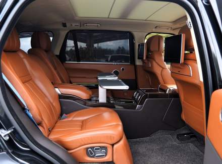 Land Rover - Range Rover