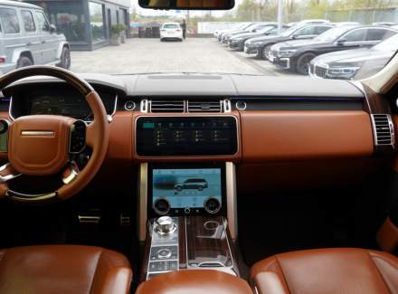 Land Rover - Range Rover