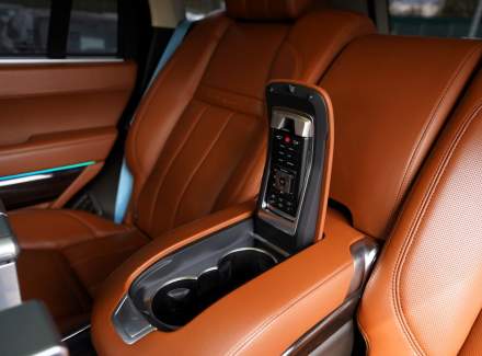 Land Rover - Range Rover