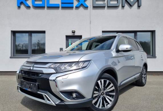 Mitsubishi - Outlander