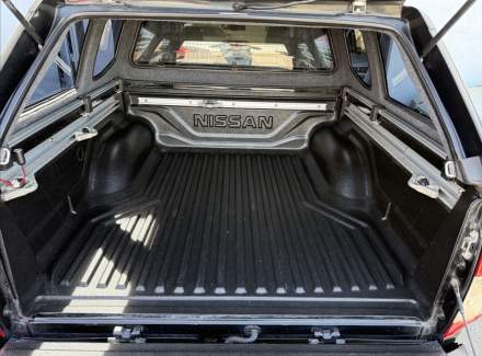 Nissan - Navara