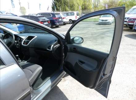 Peugeot - 206