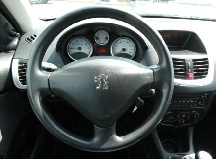 Peugeot - 206