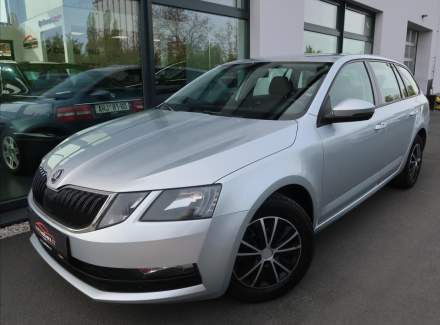 Škoda - Octavia