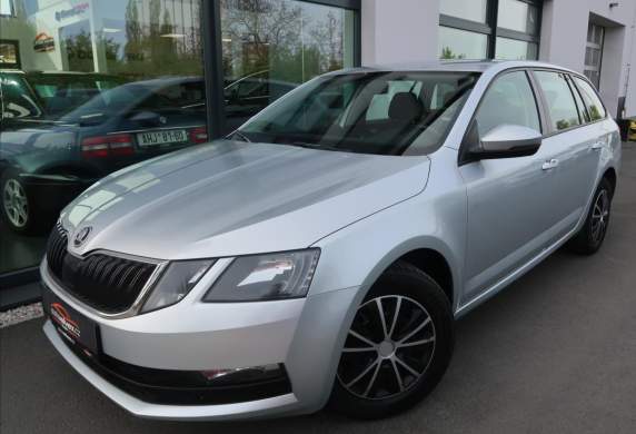 Škoda - Octavia