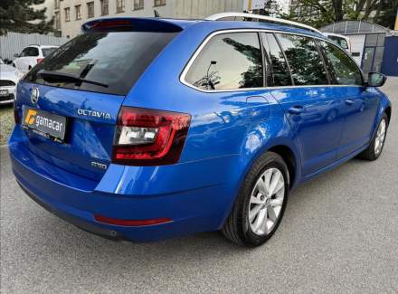 Škoda - Octavia