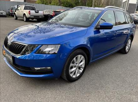 Škoda - Octavia