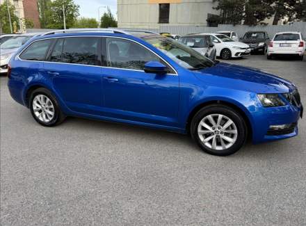 Škoda - Octavia