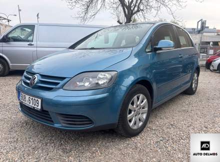 Volkswagen - Golf