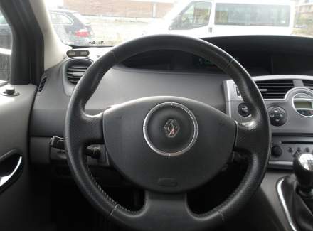 Renault - Scenic