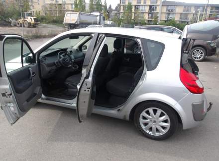 Renault - Scenic