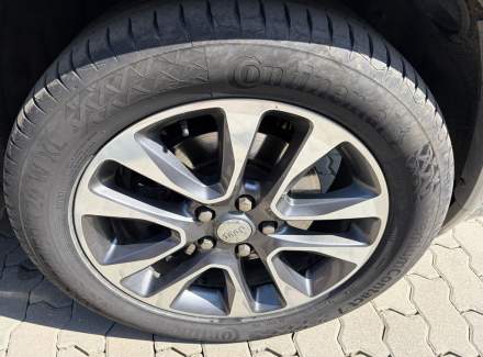 Jeep - Grand Cherokee