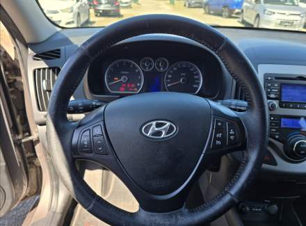 Hyundai - i30