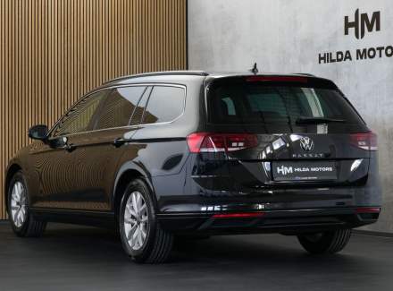 Volkswagen - Passat