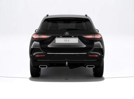 Mercedes-Benz - GLA