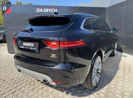 Jaguar - F-Pace
